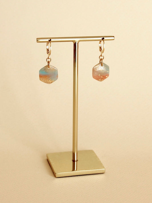 Boucles d'oreilles Ciel doux | Petit hexagone